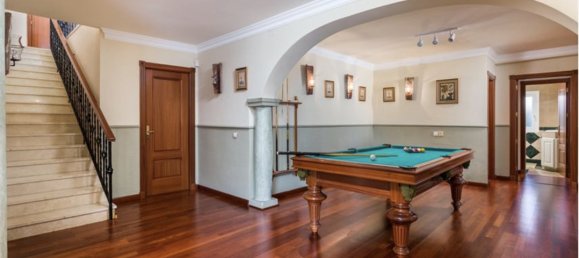 3 bedrooms Villa in Marbella, Spain No. 261070 14