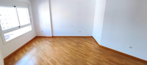 Apartamento de 3 dormitorios en Málaga, Spain No. 148513 66