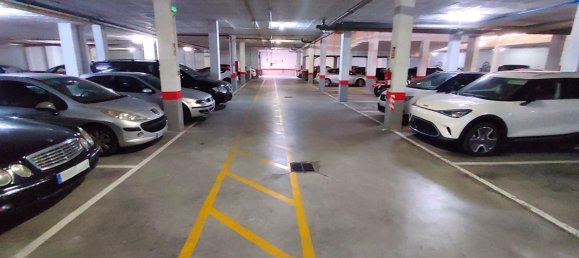 Apartamento de 3 dormitorios en Málaga, Spain No. 148513 57