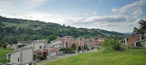 1غرفة قطعة أرض في Alba, Italy رقم 80863 11