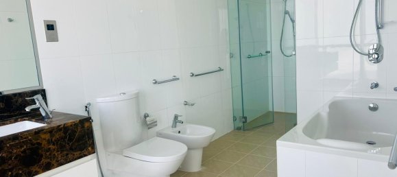 3 bedrooms Apartment in Corniche Road, UAE No. 36907 17