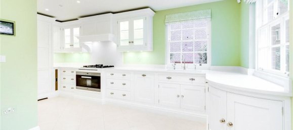 3 bedrooms House in London, United Kingdom No. 12855 2