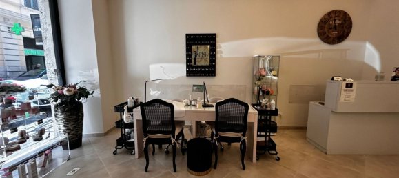  عقار تجاري في Rome, Italy 150متر مربع رقم 203047 3