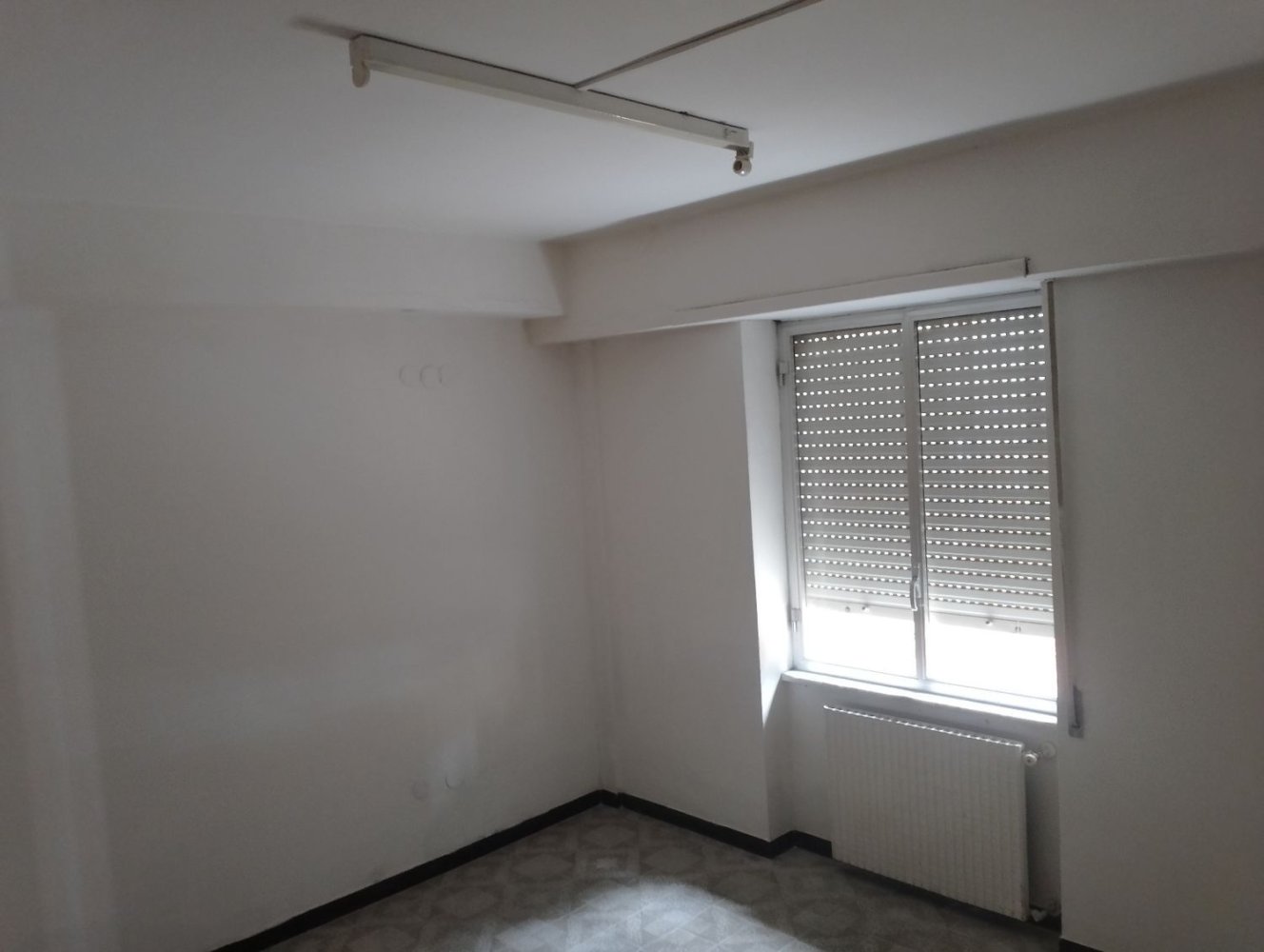 Imóvel comercial em Nuoro, Italy 136 m² N.º 255827