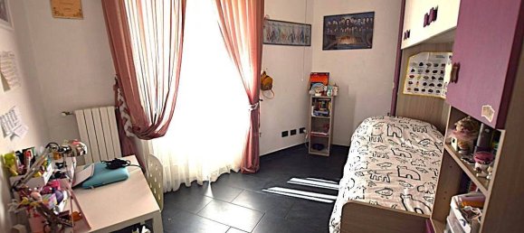 Apartamento de 2 dormitorios en Livorno, Italy No. 229924 17