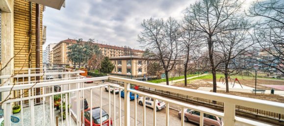 3 rooms Apartment in Turin, Italy No. 214525 19