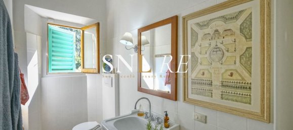 4 rooms Apartment in Florence, Italy No. 284022 8