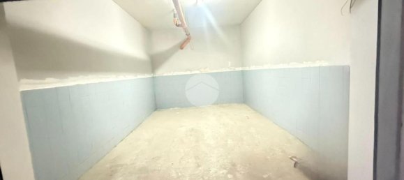 21m² Garage in Mugnano di Napoli, Italy No. 342704 14