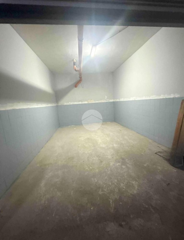 21m² Garage in Mugnano di Napoli, Italy No. 342704