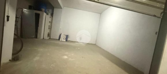 21m² Garage in Mugnano di Napoli, Italy No. 342704 5