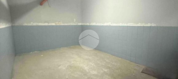 21m² Garage in Mugnano di Napoli, Italy No. 342704 12