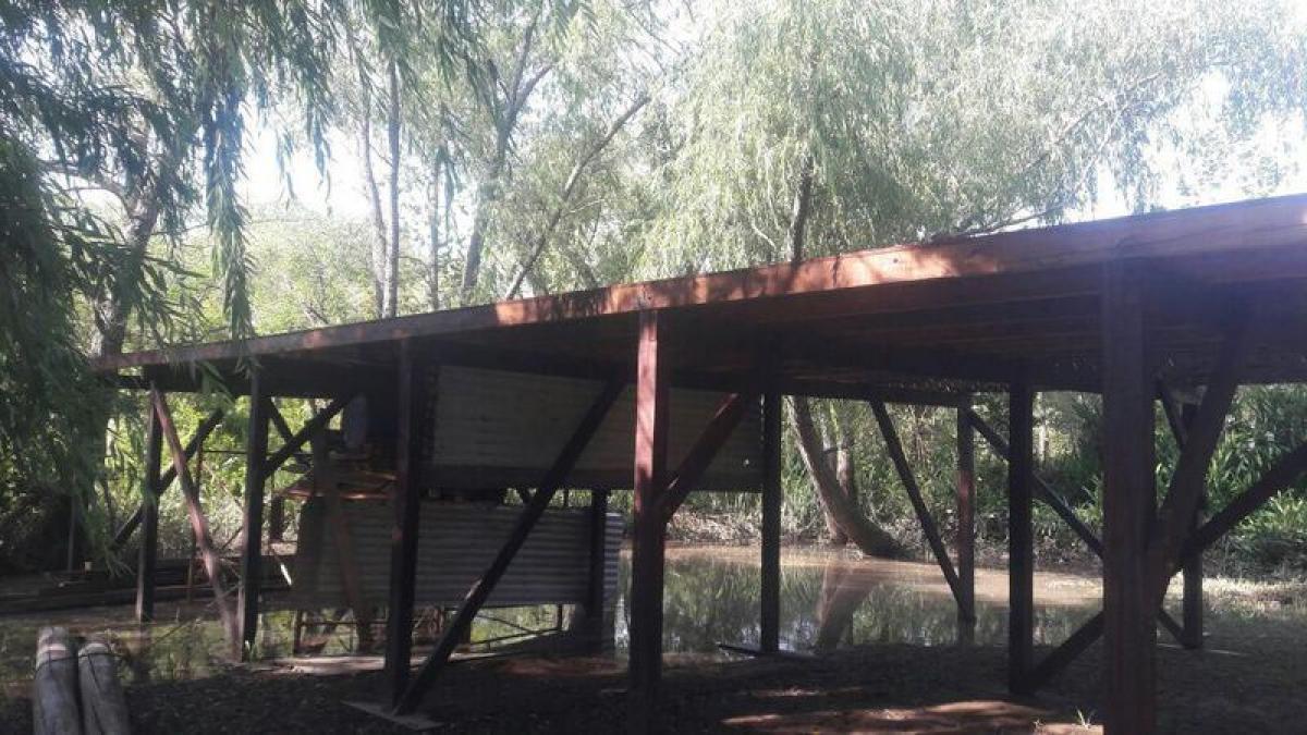  Commercial property in Tigre, Argentina No. 107476