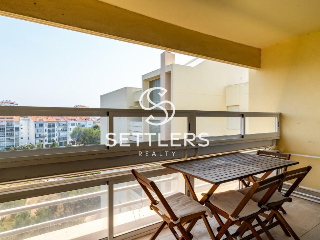 3 bedrooms Apartment in Cascais, Portugal No. 292068