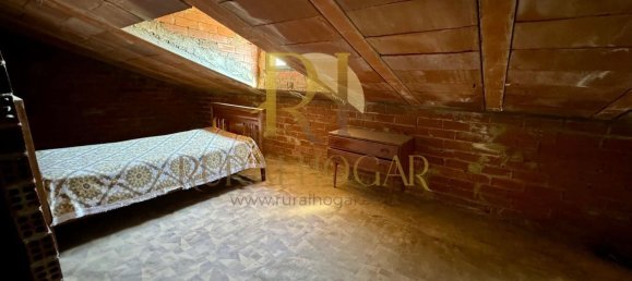 Дом с 6 спальнями в Леон, Испания № 111707 16