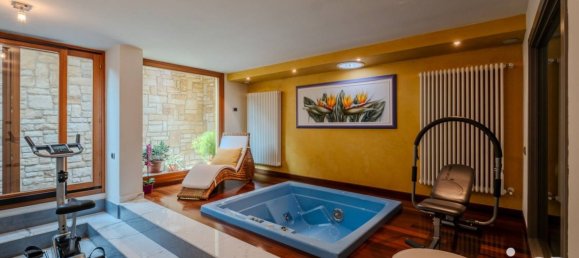 Villa T4 em Castiglione delle Stiviere, Italy N.º 342009 11