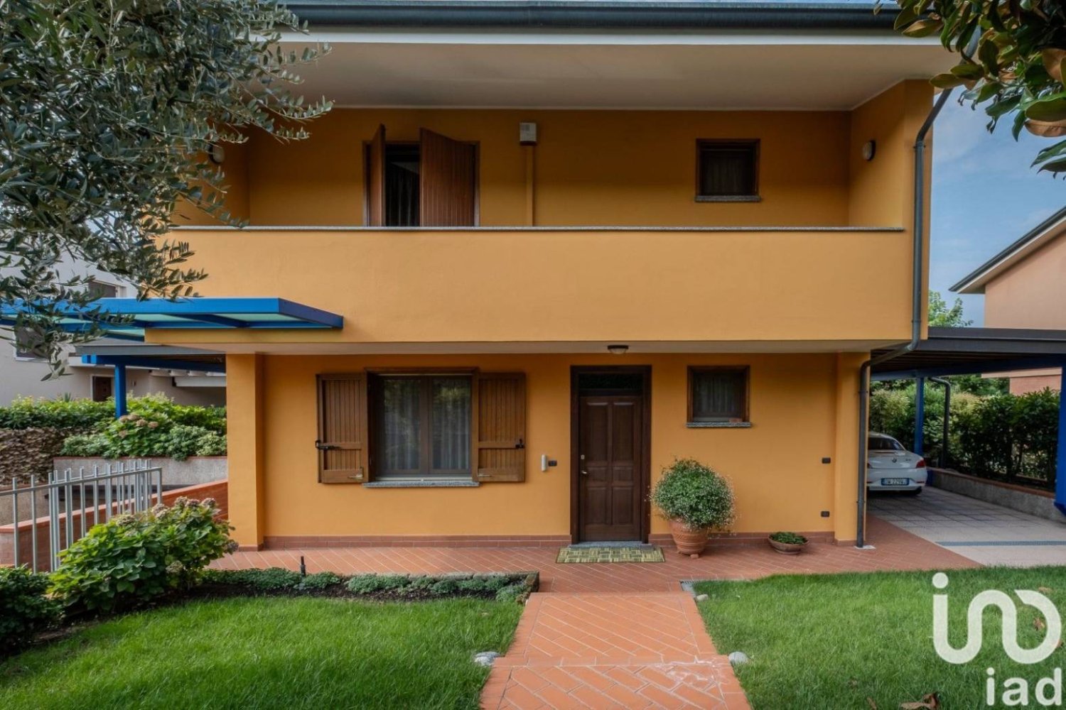 Villa T4 em Castiglione delle Stiviere, Italy N.º 342009