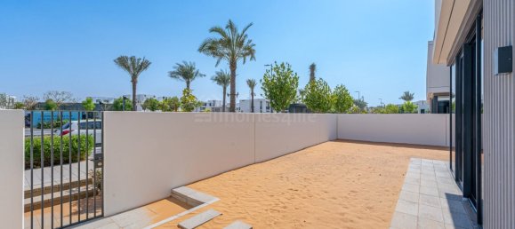 Вилла с 4 спальнями в Arabian Ranches 3, ОАЭ № 111913 2