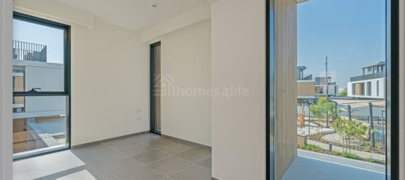 Вилла с 4 спальнями в Arabian Ranches 3, ОАЭ № 111913 12