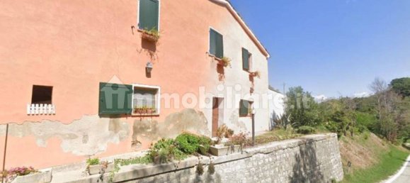 2 bedrooms Apartment in Urbino, Italy No. 265401 8