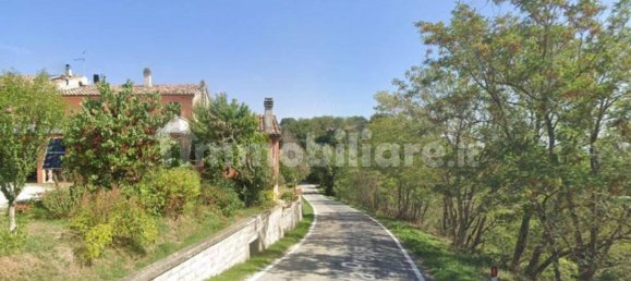 2 bedrooms Apartment in Urbino, Italy No. 265401 6