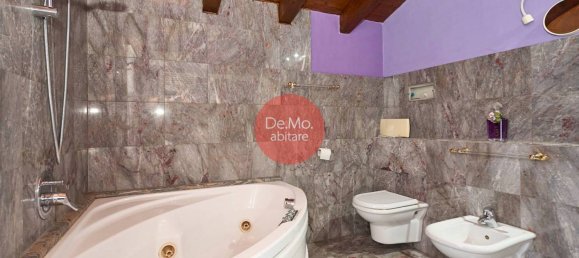 4 غرف نوم فيلا في Lentate sul Seveso, Italy رقم 231896 18