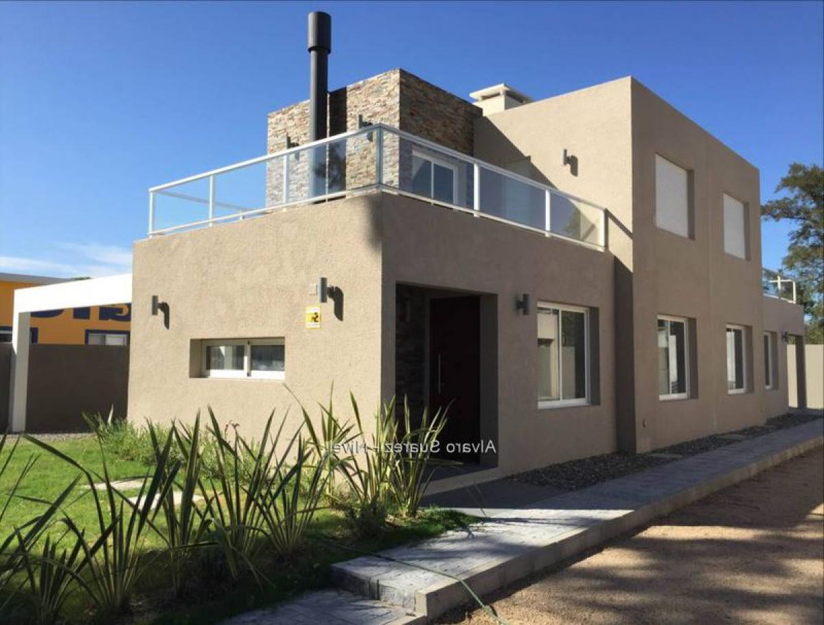 Дом с 3 спальнями в Канелонес, Уругвай № 8624