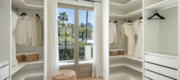 6 bedrooms Villa in Marbella, Spain No. 280094 29