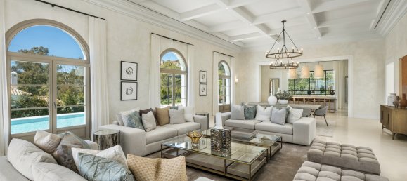 6 bedrooms Villa in Marbella, Spain No. 280094 3