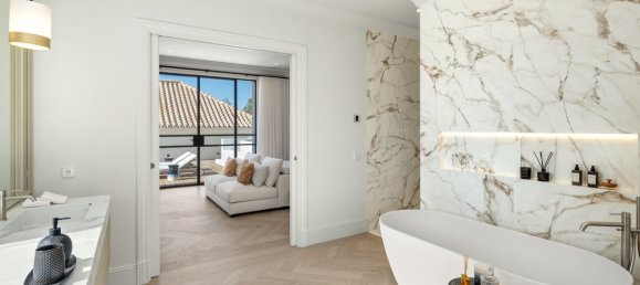 6 bedrooms Villa in Marbella, Spain No. 280094 20