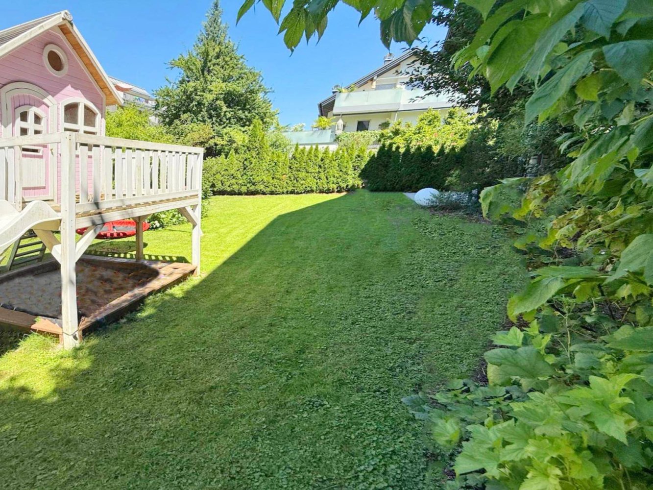 5 rooms House in Salzburg, Austria No. 195919