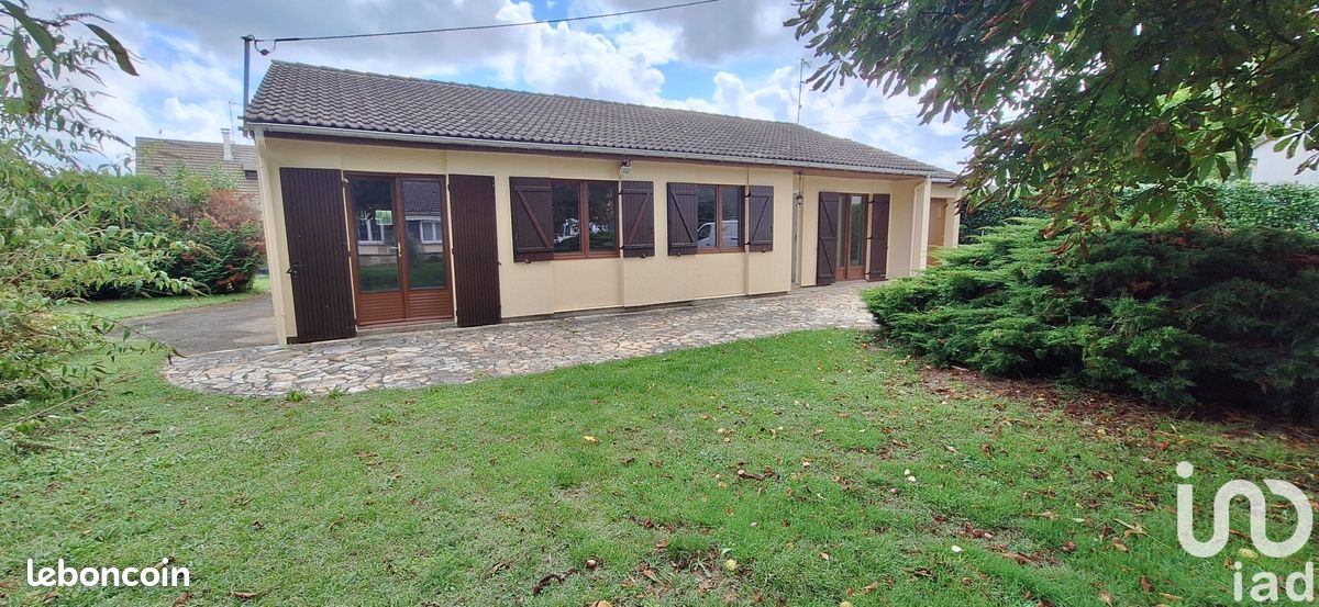 Casa de 4 dormitorios en Etrechet, France No. 236462