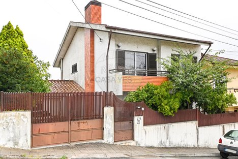 4 chambres Maison à Alfena, Portugal No. 184706