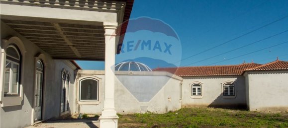 4 bedrooms House in Juncal, Portugal No. 26388 29