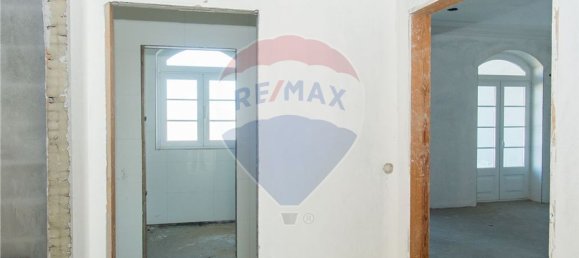 4 bedrooms House in Juncal, Portugal No. 26388 13