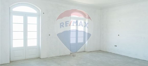 4 bedrooms House in Juncal, Portugal No. 26388 9