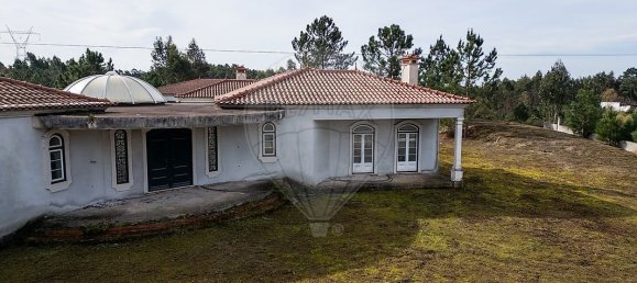 4 bedrooms House in Juncal, Portugal No. 26388 43