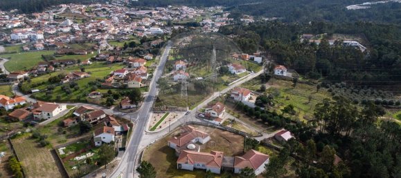 4 bedrooms House in Juncal, Portugal No. 26388 39