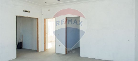 4 bedrooms House in Juncal, Portugal No. 26388 19