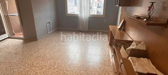Apartamento de 3 dormitorios en Reus, Spain No. 147908 3