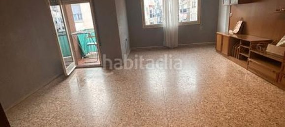 Apartamento de 3 dormitorios en Reus, Spain No. 147908 36