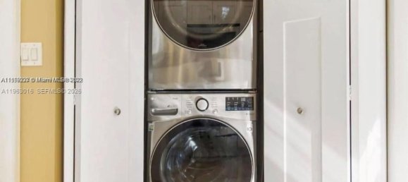 3 Schlafzimmer Villa in Miami, USA, Nr. 615423 21