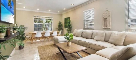 3 Schlafzimmer Villa in Miami, USA, Nr. 615423 17