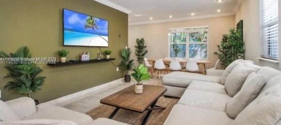 3 Schlafzimmer Villa in Miami, USA, Nr. 615423 13