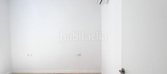 Квартира с 3 спальнями в Сантс-Монтжуик, Испания № 173694 35