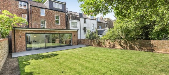 4 bedrooms House in London, United Kingdom No. 5354 3