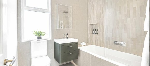 4 bedrooms House in London, United Kingdom No. 5354 34