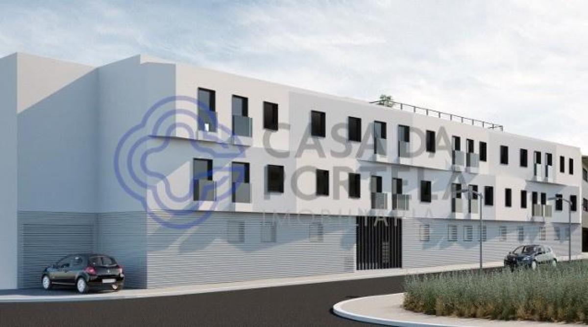 Apartamento de 2 dormitorios en Porto, Portugal No. 2686