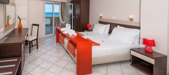 20 Schlafzimmer Stadthaus in Zakynthos, Greece, Nr. 727 11