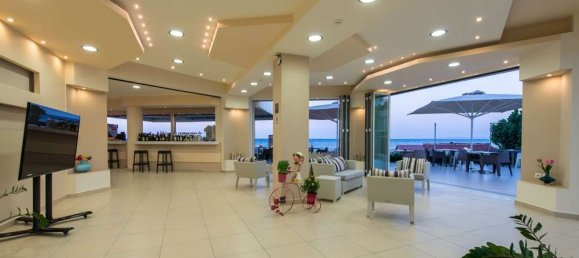 20 Schlafzimmer Stadthaus in Zakynthos, Greece, Nr. 727 17