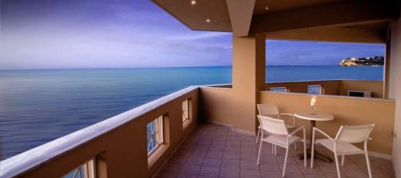 20 Schlafzimmer Stadthaus in Zakynthos, Greece, Nr. 727 6